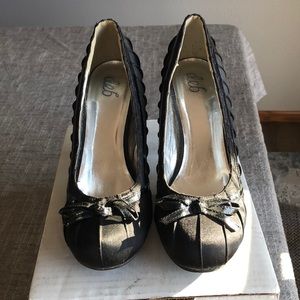 Black high heel shoes. Size 9